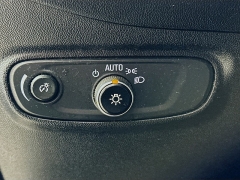 Used 2018  Chevrolet Equinox 4d SUV FWD LT w&sol;1LT at Dutro Auto near Zanesville&comma; OH
