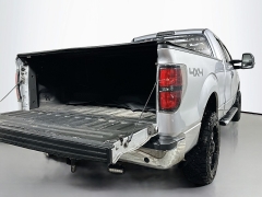 Used 2011  Ford F-150 4WD Supercab XLT at Dutro Auto near Zanesville&comma; OH