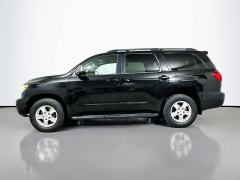 Used 2013  Toyota Sequoia 4d SUV 4WD SR5 FFV at Graham Auto Mall near Mansfield&comma; OH