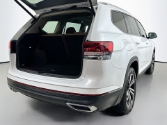 Used 2023  Volkswagen Atlas 2&period;0T SEL 4MOTION at Dutro Auto near Zanesville&comma; OH