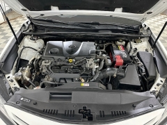 Used 2018  Toyota Camry 4d Sedan SE at Dutro Auto near Zanesville&comma; OH