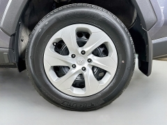 Used 2022  Toyota RAV4 LE AWD at Graham Auto Mall near Mansfield&comma; OH