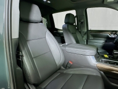 Used 2025  Chevrolet Silverado 1500 4WD Crew Cab 147" LT Trail Boss at Dutro Auto near Zanesville&comma; OH