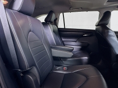 Used 2023  Toyota Highlander XLE AWD at Graham Auto Mall near Mansfield, OH