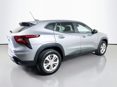 Used 2024  Chevrolet Trax FWD 4dr LS at Dutro Auto near Zanesville&comma; OH