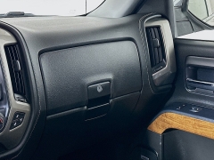 Used 2018  Chevrolet Silverado 1500 4WD Crew Cab High Country at Graham Auto Mall near Mansfield&comma; OH