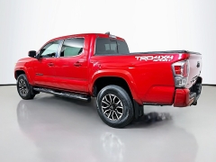 Used 2020  Toyota Tacoma 4WD Double Cab TRD Sport Auto at Dutro Auto near Zanesville&comma; OH