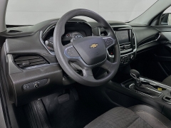 Used 2021  Chevrolet Traverse FWD 4dr LS w&sol;1LS at Dutro Auto near Zanesville&comma; OH