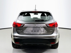 Used 2018  Nissan Rogue Sport 4d SUV AWD S at Graham Auto Mall near Mansfield&comma; OH