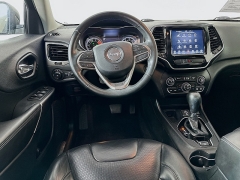 Used 2019  Jeep Cherokee 4d SUV FWD Limited 3.2L at Graham Auto Mall near Mansfield, OH