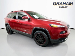  2015 Jeep Cherokee 4d SUV 4WD Limited at Dutro Auto near Zanesville&comma; OH