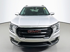Used 2022  GMC Terrain AWD 4dr SLE at Graham Auto Mall near Mansfield, OH