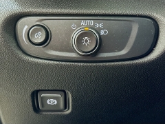 Used 2024  Chevrolet Blazer FWD 4dr LT w&sol;2LT at Graham Auto Mall near Mansfield&comma; OH