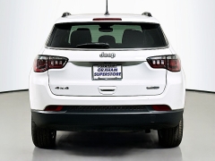 Used 2022  Jeep Compass Latitude Lux 4x4 at Dutro Auto near Zanesville, OH