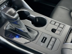 Used 2023  Toyota Highlander XLE AWD at Graham Auto Mall near Mansfield, OH