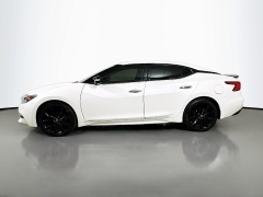 Used 2017  Nissan Maxima 4d Sedan SR at Graham Auto Mall near Mansfield, OH