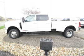 New 2026  Ford Super Duty F-350 4WD Platinum Crew Cab DRW 8' Box at Dutro Auto near Zanesville&comma; OH