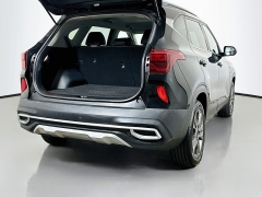 Used 2021  Kia Seltos 4d SUV AWD S at Graham Auto Mall near Mansfield&comma; OH