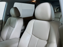 Used 2019  Nissan Pathfinder 4d SUV 4WD Platinum at Dutro Auto near Zanesville, OH