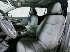 Used 2021  GMC Acadia FWD 4dr SLE at Dutro Auto near Zanesville&comma; OH