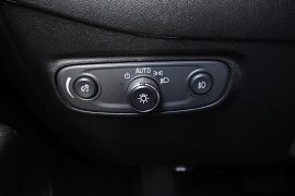 Used 2020  Chevrolet Equinox 4d SUV AWD LT w&sol;1LT at Dutro Auto near Zanesville&comma; OH