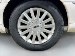 Used 2004  Lincoln Town Car 4d Sedan Signature at Graham Auto Mall near Mansfield&comma; OH
