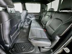Used 2022  Ram 1500 4WD Limited Crew Cab 5'7" Box at Dutro Auto near Zanesville&comma; OH