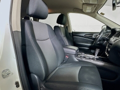 Used 2018  Nissan Pathfinder 4d SUV 4WD SV at Graham Auto Mall near Mansfield&comma; OH