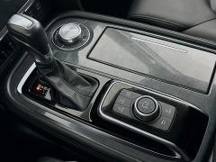 Used 2024  Nissan Armada 4x4 SV at Graham Auto Mall near Mansfield, OH