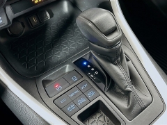 Used 2021  Toyota RAV4 LE AWD at Dutro Auto near Zanesville, OH