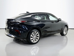 Used 2024  Buick Envista FWD 4dr Avenir at Dutro Auto near Zanesville&comma; OH