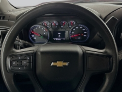 Used 2022  Chevrolet Silverado 1500 4WD Crew Cab 147" Custom at Graham Auto Mall near Mansfield&comma; OH