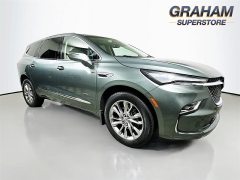 Used 2023  Buick Enclave AWD 4dr Avenir at Graham Auto Mall near Mansfield&comma; OH