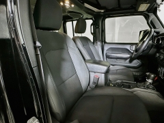 Used 2019  Jeep Wrangler Unlimited 4d SUV 4WD Sport at Dutro Auto near Zanesville&comma; OH
