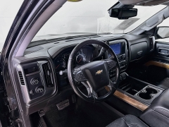 Used 2016  Chevrolet Silverado 1500 4WD Crew Cab LTZ at Graham Auto Mall near Mansfield&comma; OH