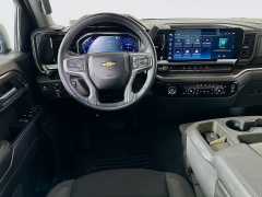 Used 2023  Chevrolet Silverado 1500 4WD Crew Cab 147" LT w&sol;2FL at Graham Auto Mall near Mansfield&comma; OH