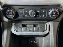 Used 2022  GMC Acadia AWD 4dr SLE at Graham Auto Mall near Mansfield, OH