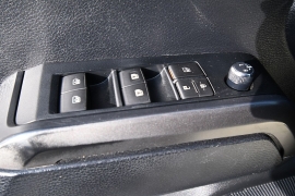 Used 2017  Toyota Tacoma 4WD Double Cab TRD Sport Auto at Graham Auto Mall near Mansfield&comma; OH