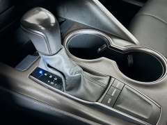 Used 2022  Toyota Camry SE Auto at Graham Auto Mall near Mansfield, OH