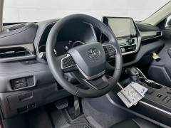 New 2026  Toyota Highlander XLE AWD at Dutro Auto near Zanesville, OH