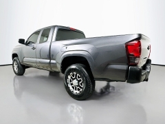 Used 2019  Toyota Tacoma 4WD Access Cab SR at Graham Auto Mall near Mansfield&comma; OH