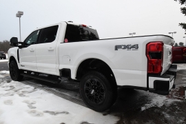 New 2025  Ford Super Duty F-250 4WD LARIAT Crew Cab SRW 6&period;75' Box at Graham Auto Mall near Mansfield&comma; OH