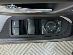 Used 2020  Chevrolet Equinox 4d SUV FWD LS w/1LS at Graham Auto Mall near Mansfield, OH