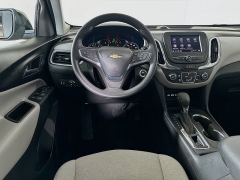 Used 2024  Chevrolet Equinox FWD 4dr LS w&sol;1LS at Dutro Auto near Zanesville&comma; OH