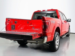Used 2022  Ford F-150 4WD XLT SuperCrew 6.5' Box at Dutro Auto near Zanesville, OH