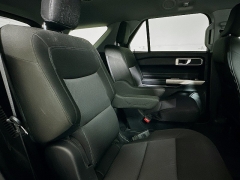 Used 2022  Ford Explorer XLT 4WD at Graham Auto Mall near Mansfield, OH