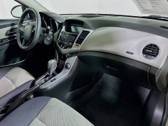 Used 2012  Chevrolet Cruze 4d Sedan LS at Dutro Auto near Zanesville&comma; OH