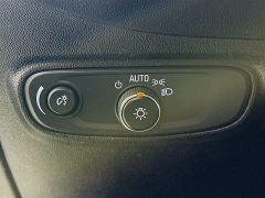 Used 2019  Chevrolet Equinox 4d SUV FWD LT w&sol;1LT at Dutro Auto near Zanesville&comma; OH