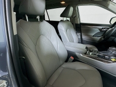 Used 2022  Toyota Highlander Platinum AWD at Graham Auto Mall near Mansfield, OH