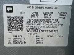 Used 2023  GMC Acadia AWD 4dr AT4 at Graham Auto Mall near Mansfield&comma; OH